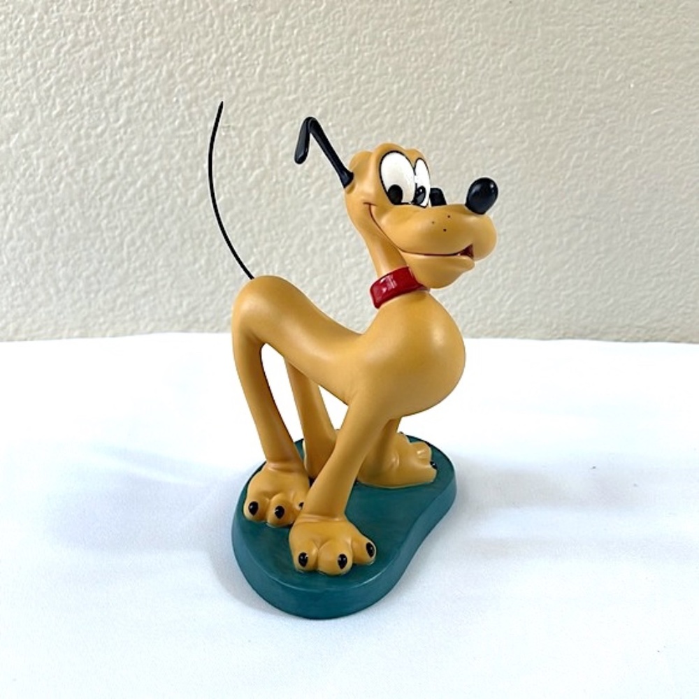 WALT DISNEY CLASSIC COLLECTION - PERFECT PATIENT PLUTO